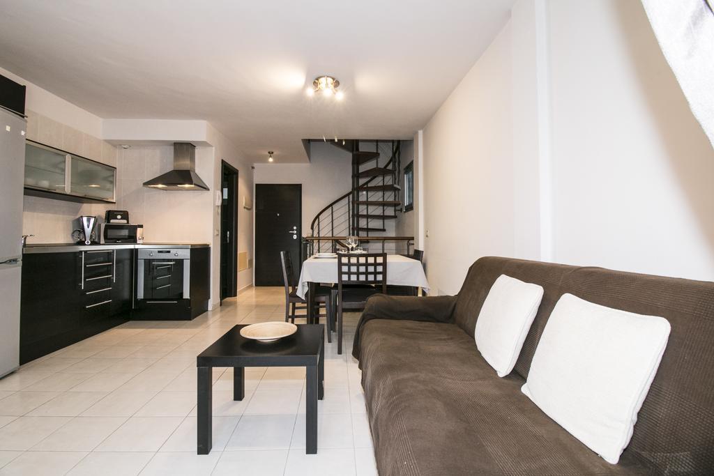 Holiday apartments Natalia Каляо Салвахе Екстериор снимка